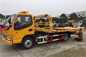 大石桥哪里有拖车服务