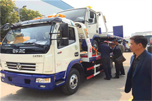 大石桥汽车道路救援拖车价格
